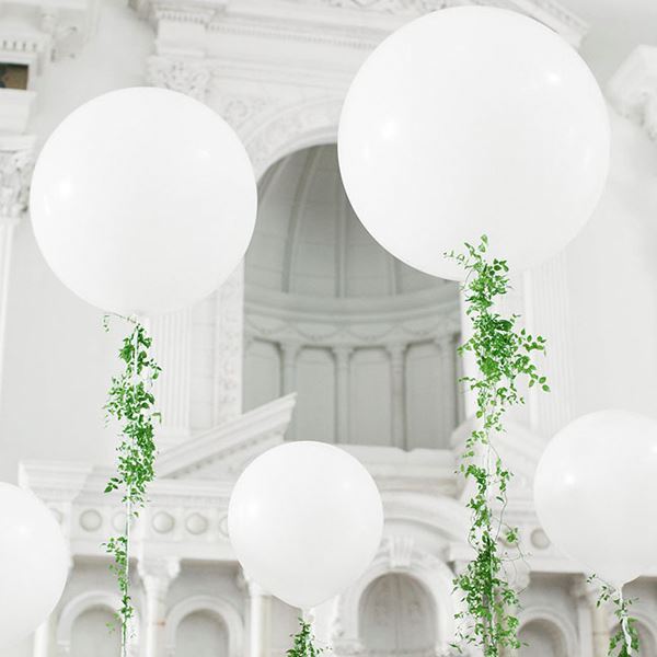 Globos Blancos Fashion Sólido 92cm Sempertex R36-005 (10)✓ por sólo 21,21  €. Tienda Online. Envío en 24h. . ✓.  Artículos de decoración para Fiestas.